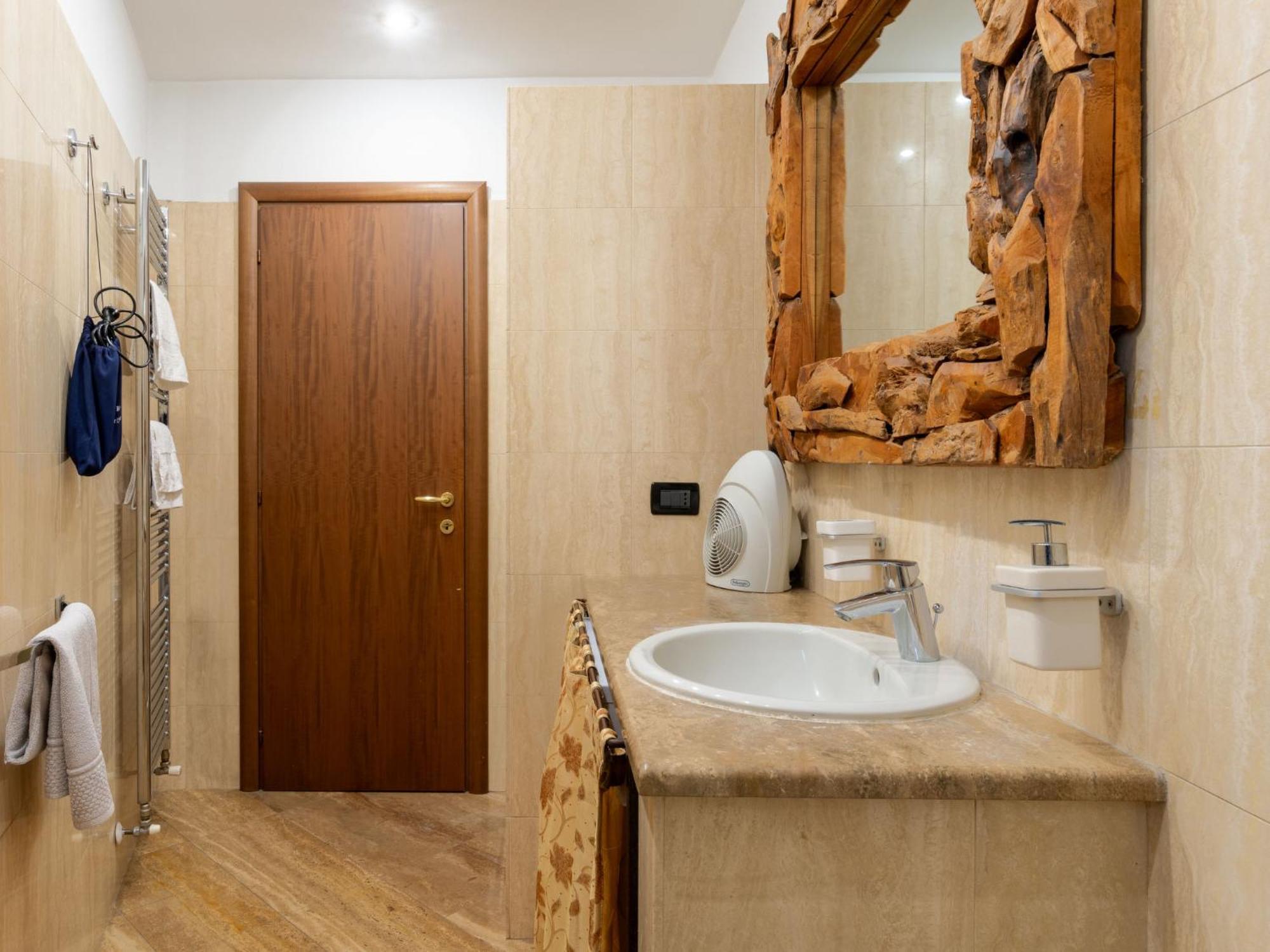 Isola Delle Abbadesse By Interhome