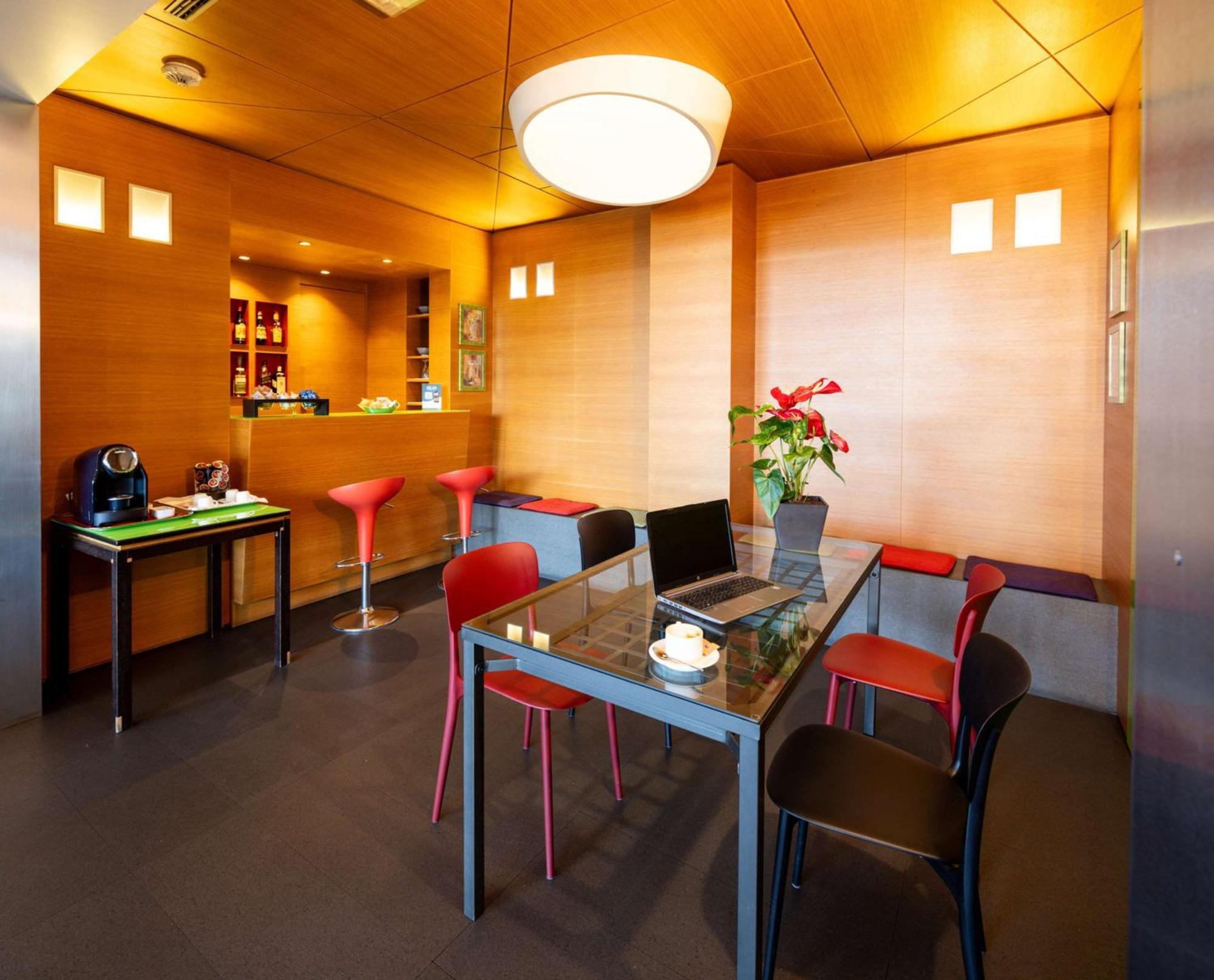 Hotel Western Major 4*