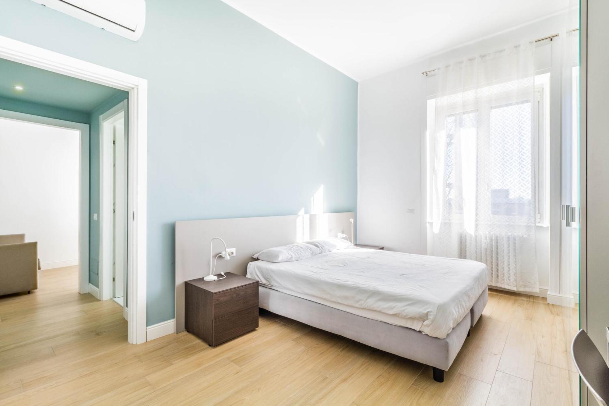 Domusmi Spinoza-5 Milan