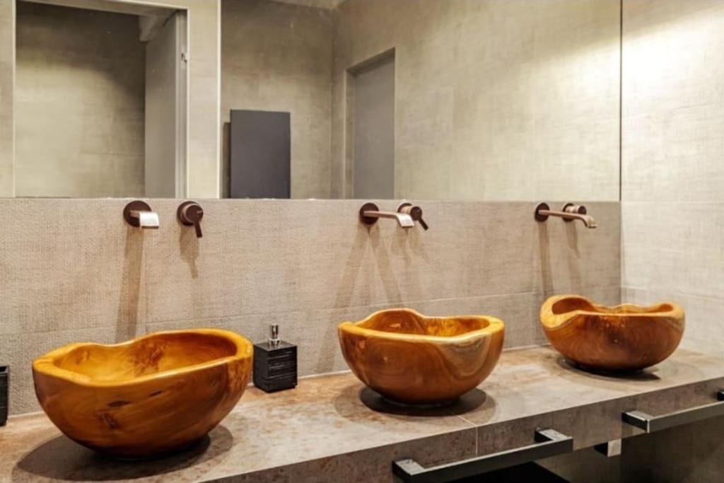 Apartment N18 Luxury Boutique With A Private Pool & Spa Milan