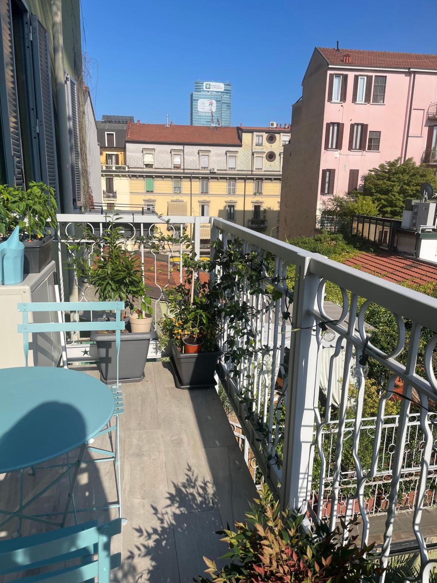 Isola - Bright 2-room With Balcony Apartamento *