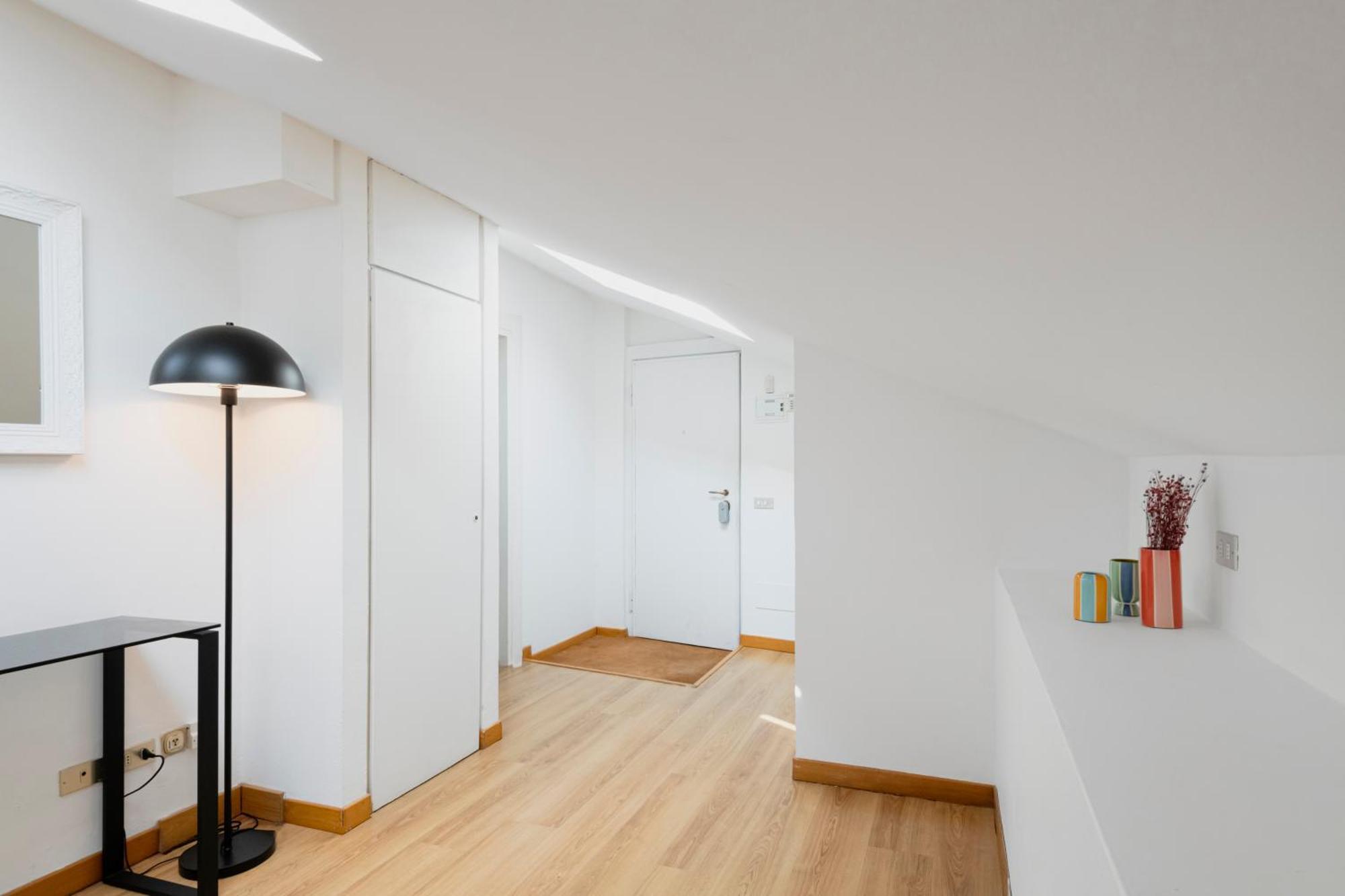 Relstay - Arco Della Pace - Sunny Loft Apartamento