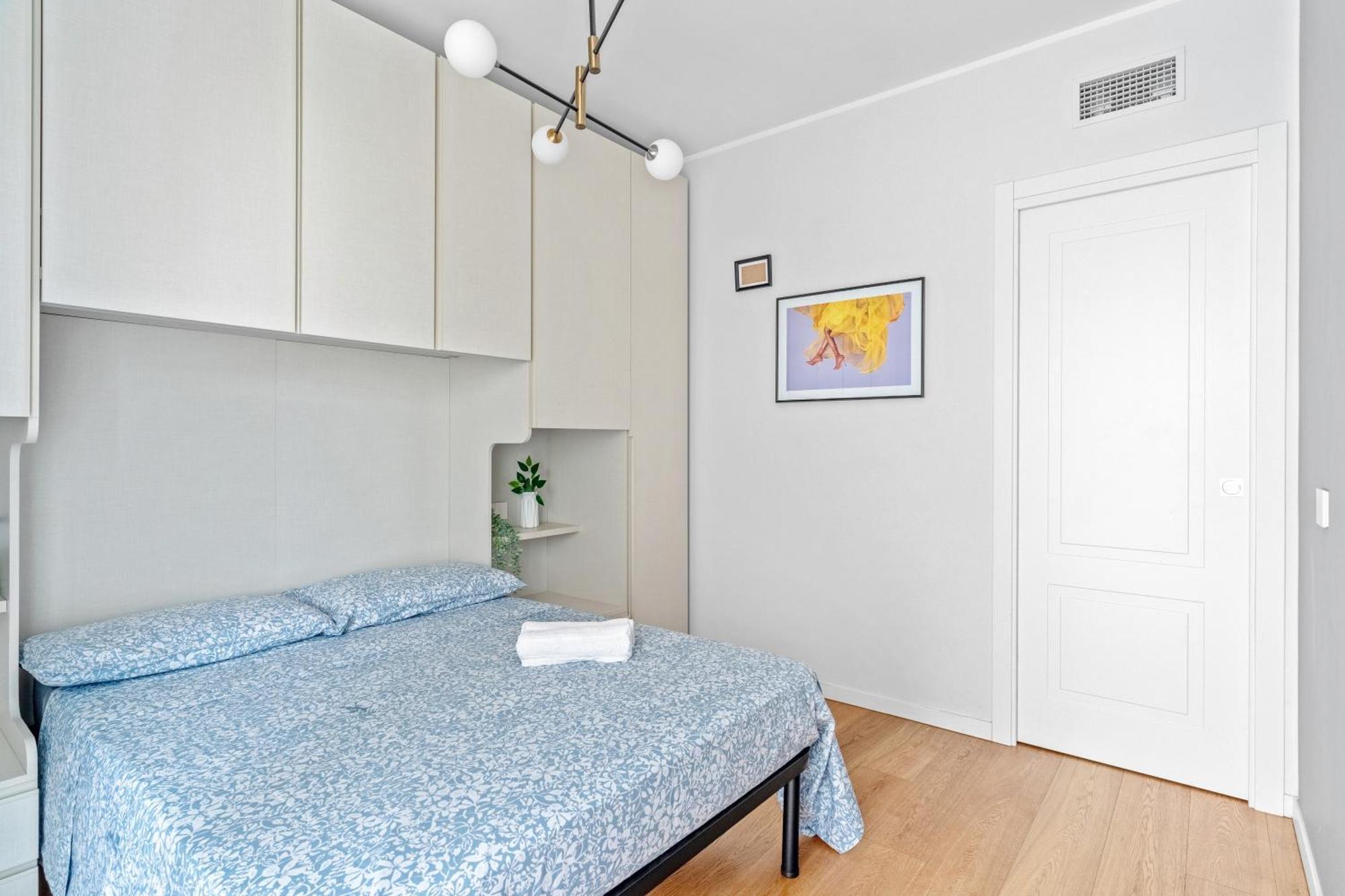 Apartment Pa211 -crescenzago- Romantic - Elegant - Large Milan