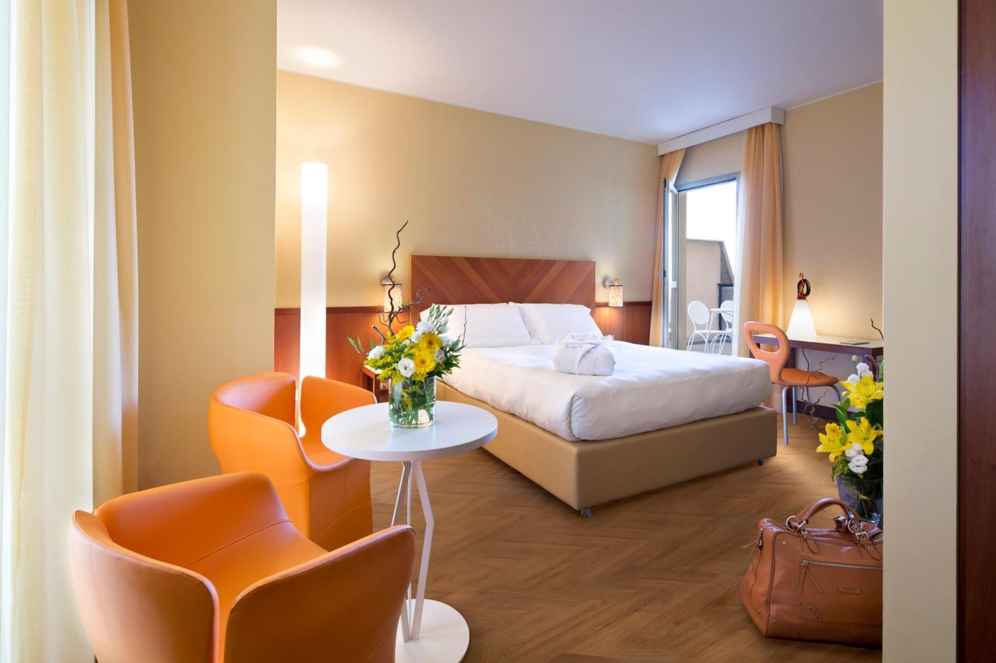 Hotel Mediterraneo 4*