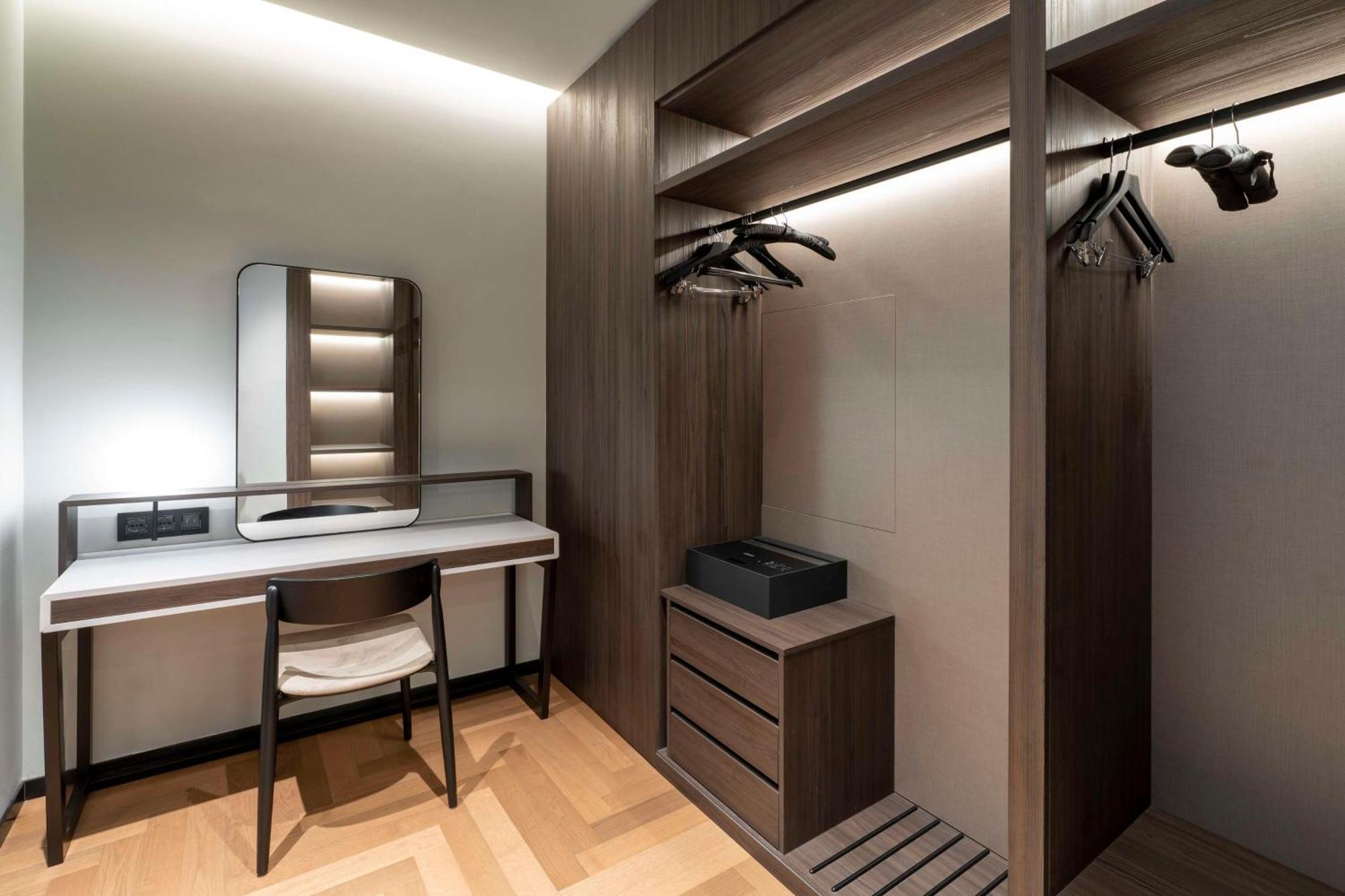 Radisson Collection Hotel, Palazzo Touring Club Hotel Milan