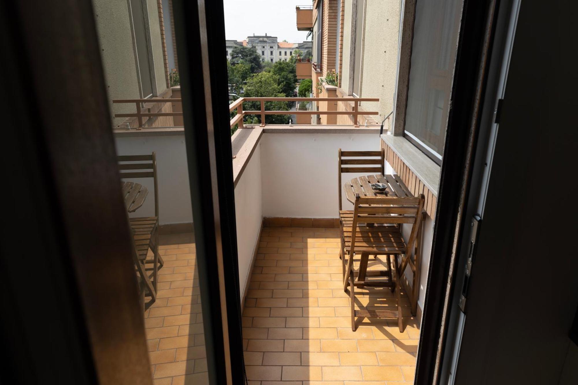 Elegante Bilocale In De Angeli - Piazzale Siena Apartment