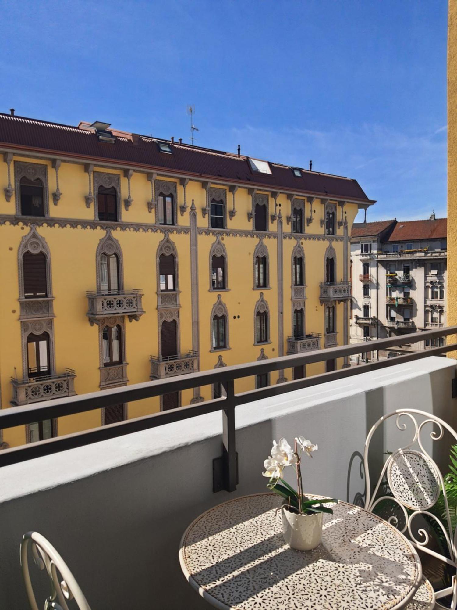 Apartamento Elegante Monolocale - Pecchio 1930 *