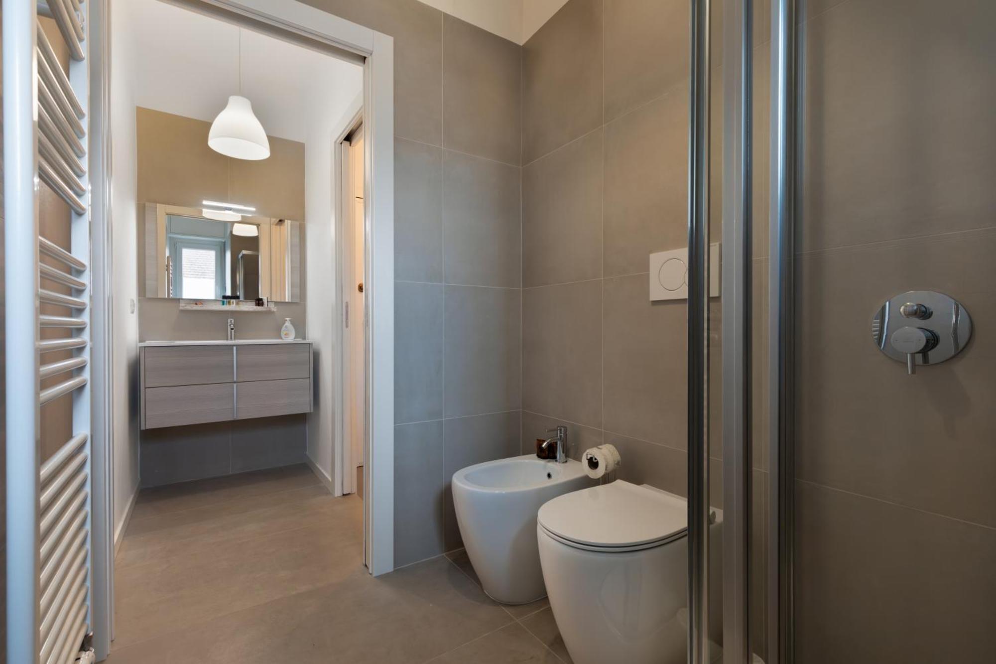 Apartment § Littlesuitebande § *