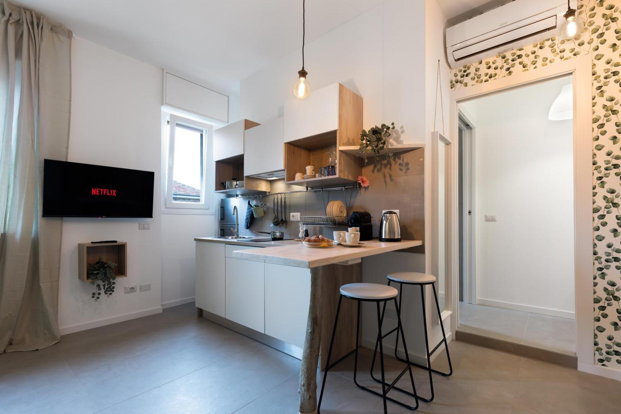 Apartment § Littlesuitebande § *