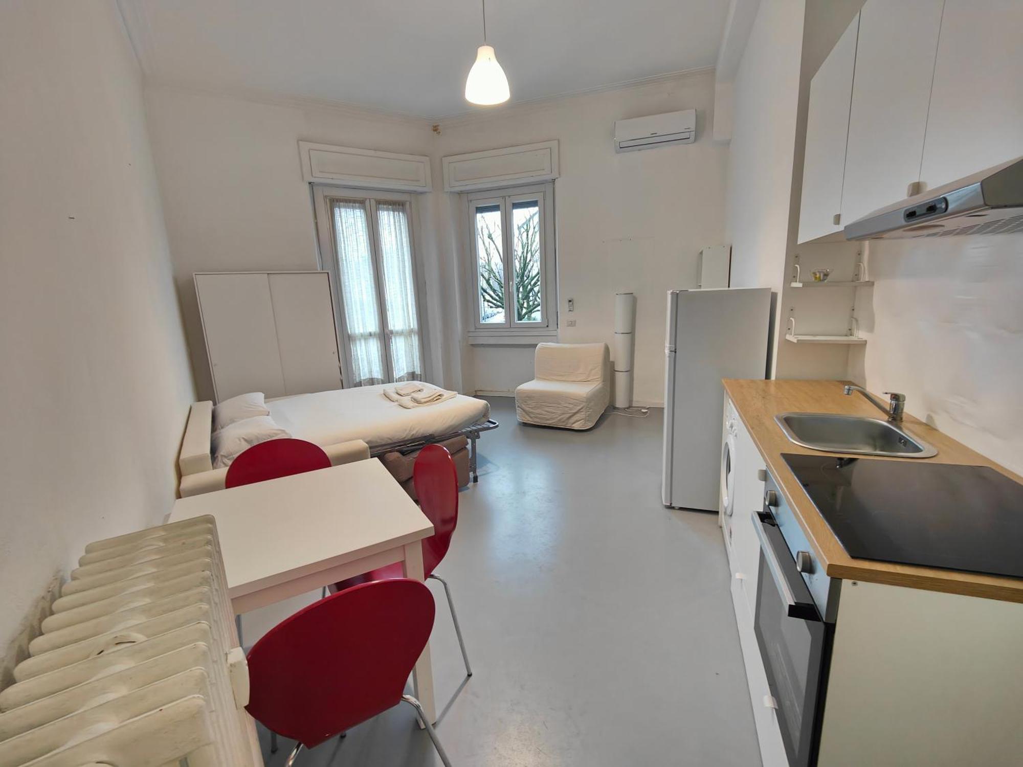 Apartment Ugoni Studio Milan