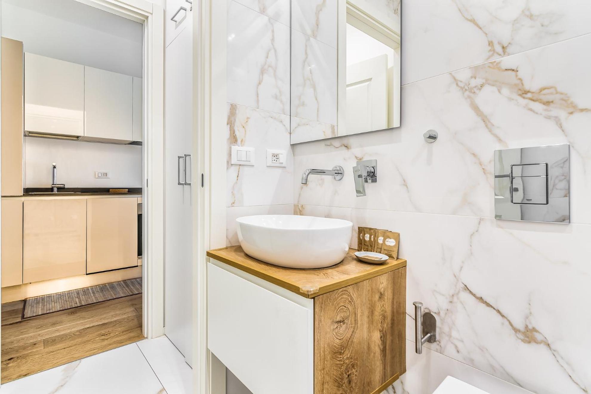 Apartment Vetra-parco Delle Basiliche 2 Pax- Wifi- Banfi
