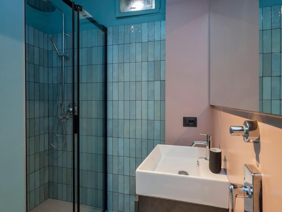 Tiffany Cozy Flat Apartment