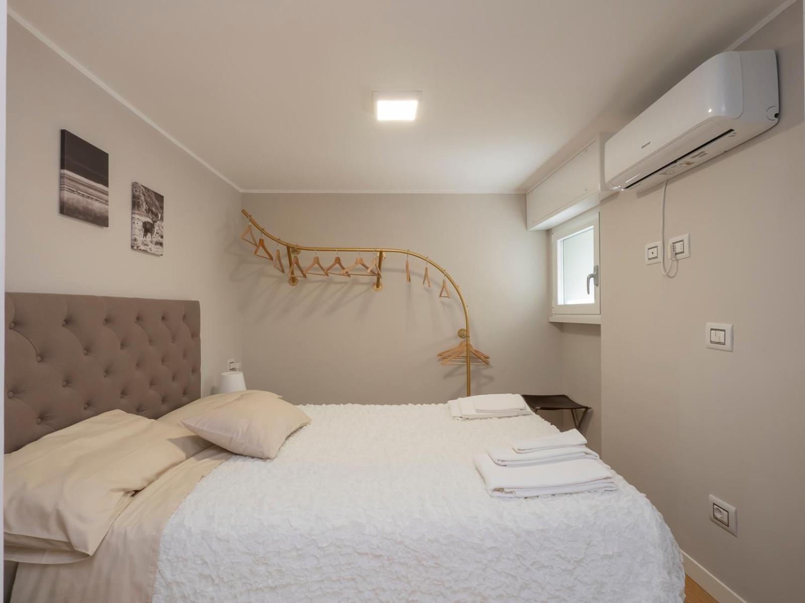 Zona Citylife Comodo Per Rho Fiera Apartamento Milão