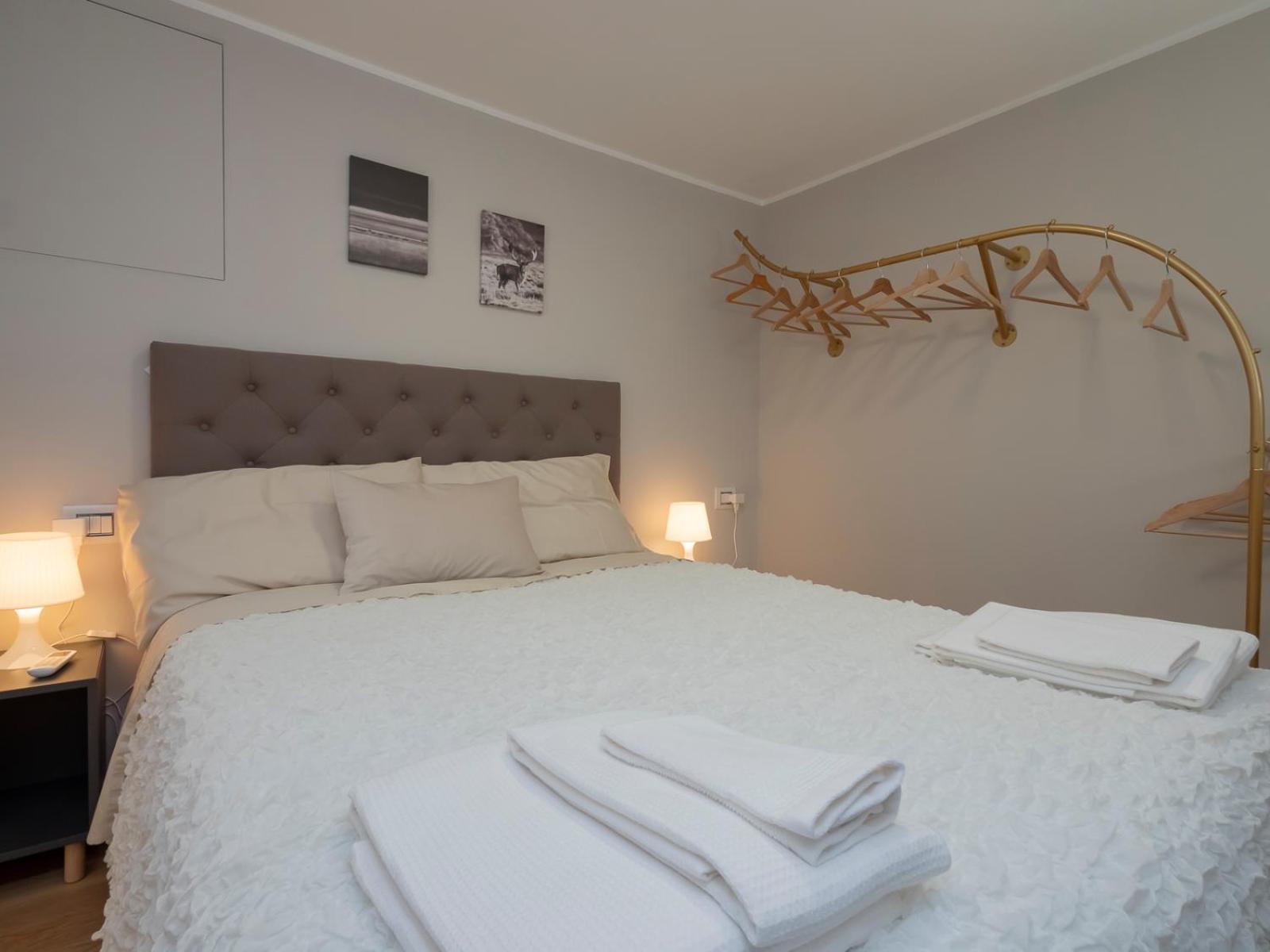 Zona Citylife Comodo Per Rho Fiera Apartamento Milão
