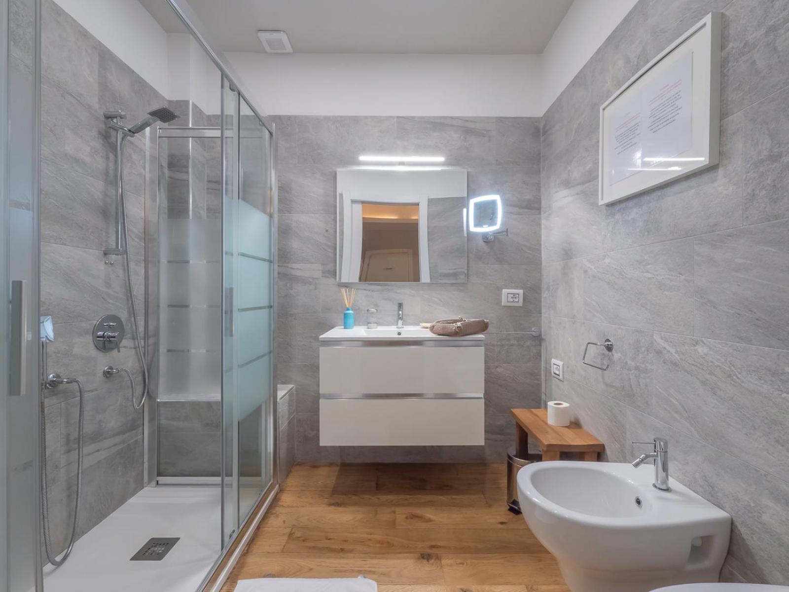 Zona Citylife Comodo Per Rho Fiera Apartamento