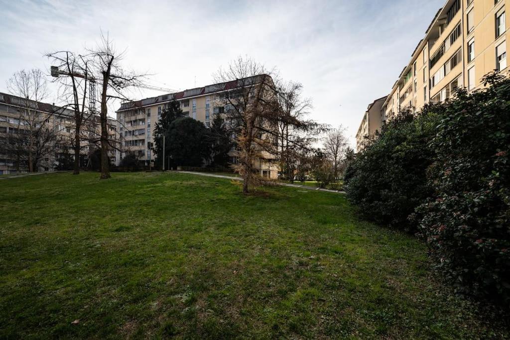 Urban Chic Milan