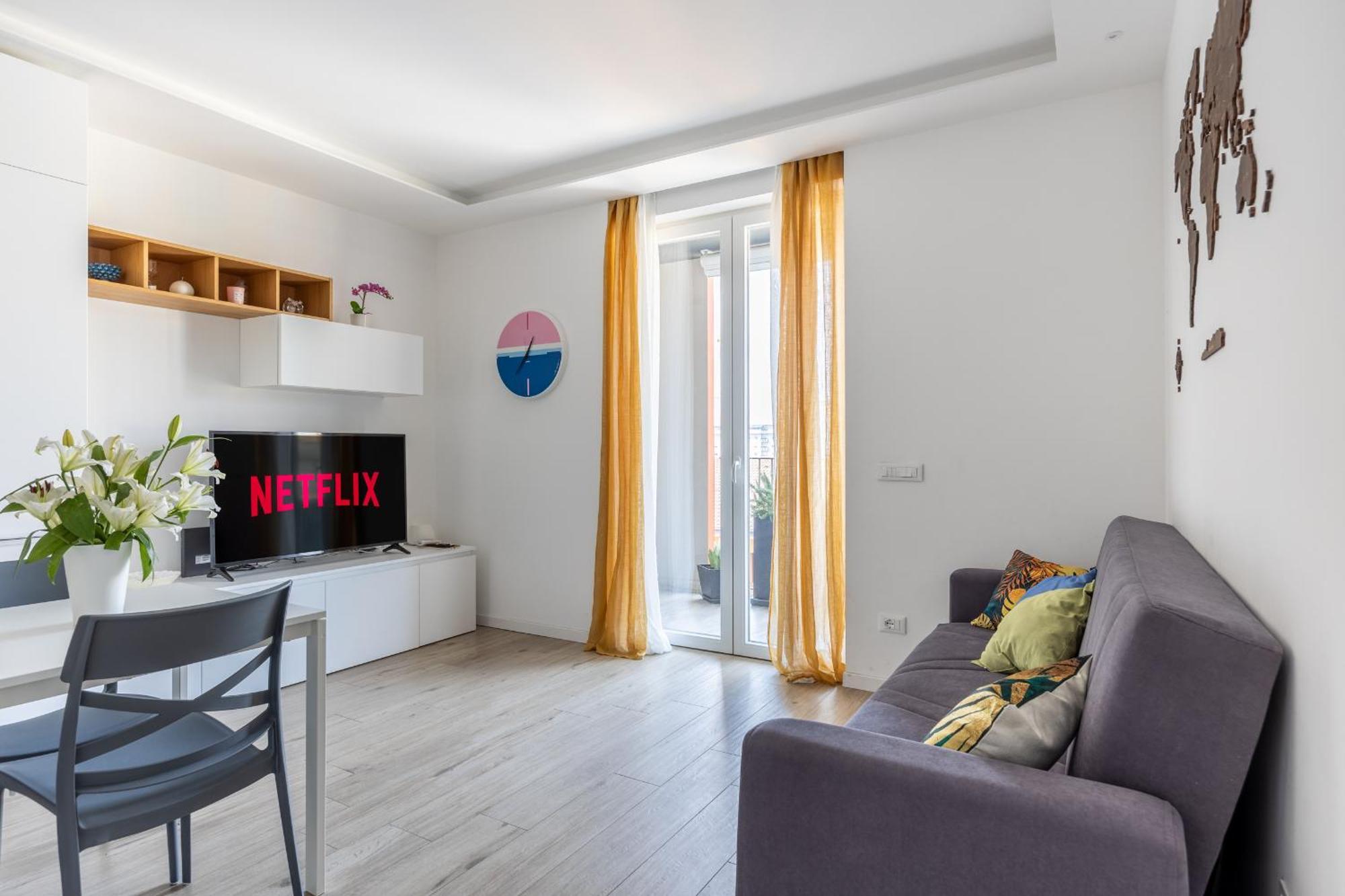 Free Private Parking - Metro Line 5 Min Cozy Apartamento
