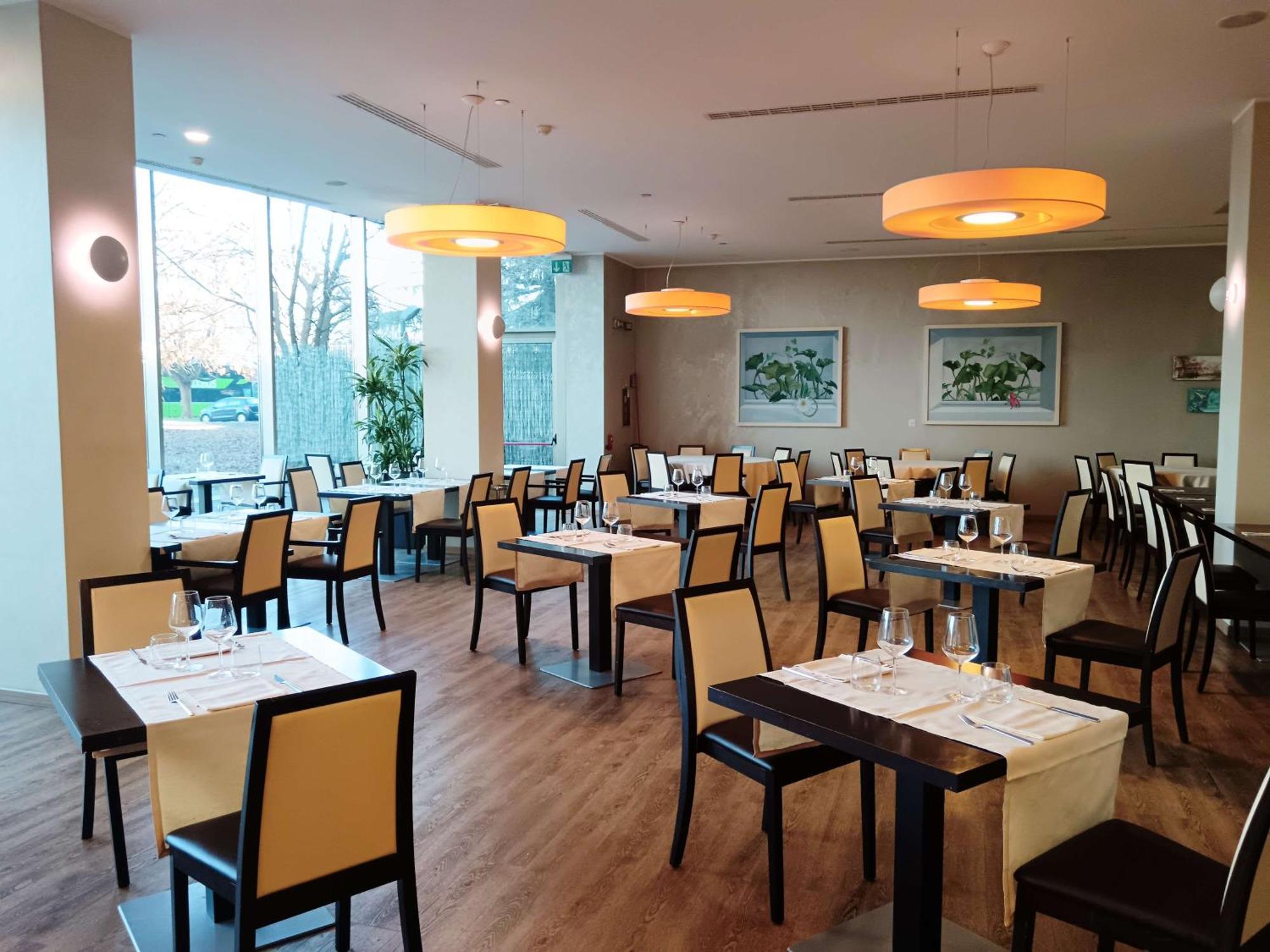 Western The Hub 4* Milan