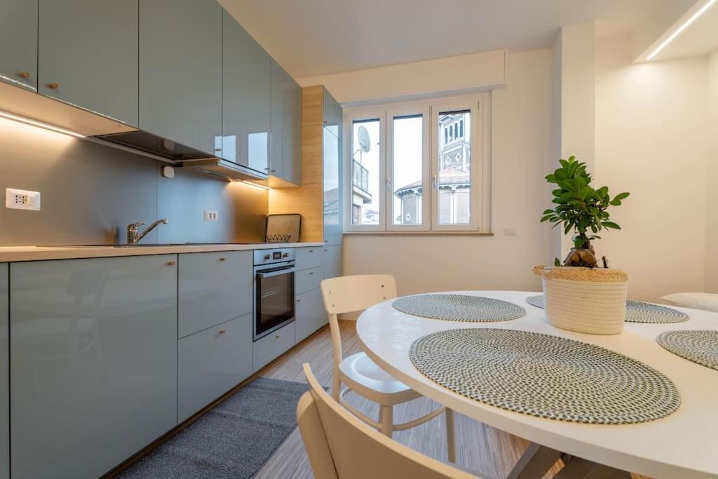 Apartment Chic In Nolo: Style And Comfort In