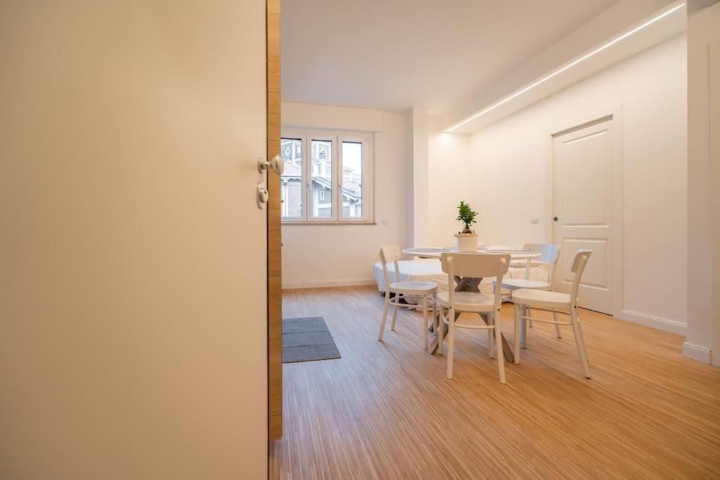 Apartment Chic In Nolo: Style And Comfort In