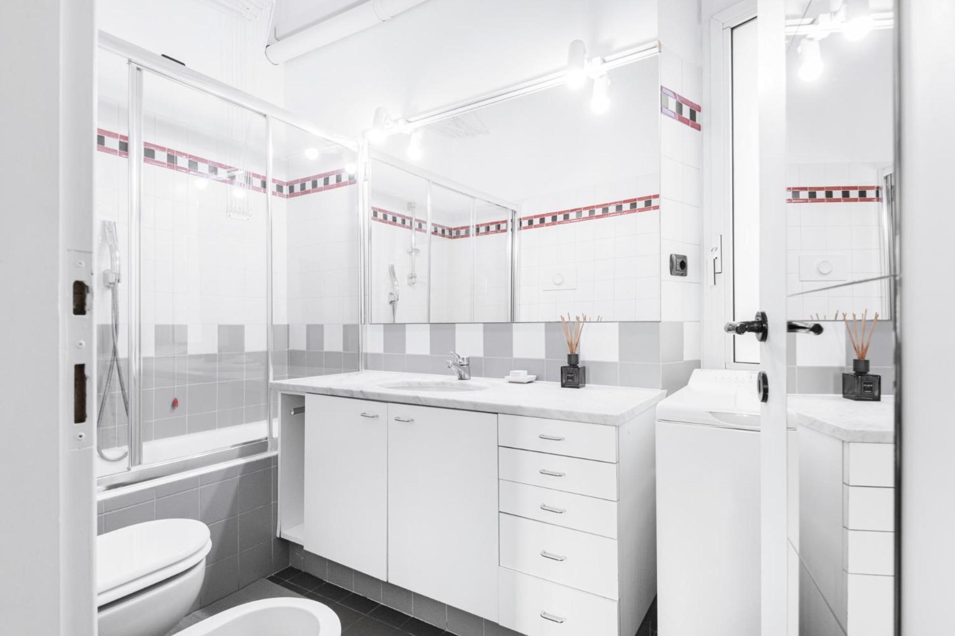 Easylife - Bilocale Funzionale In Porta Romana Apartment *