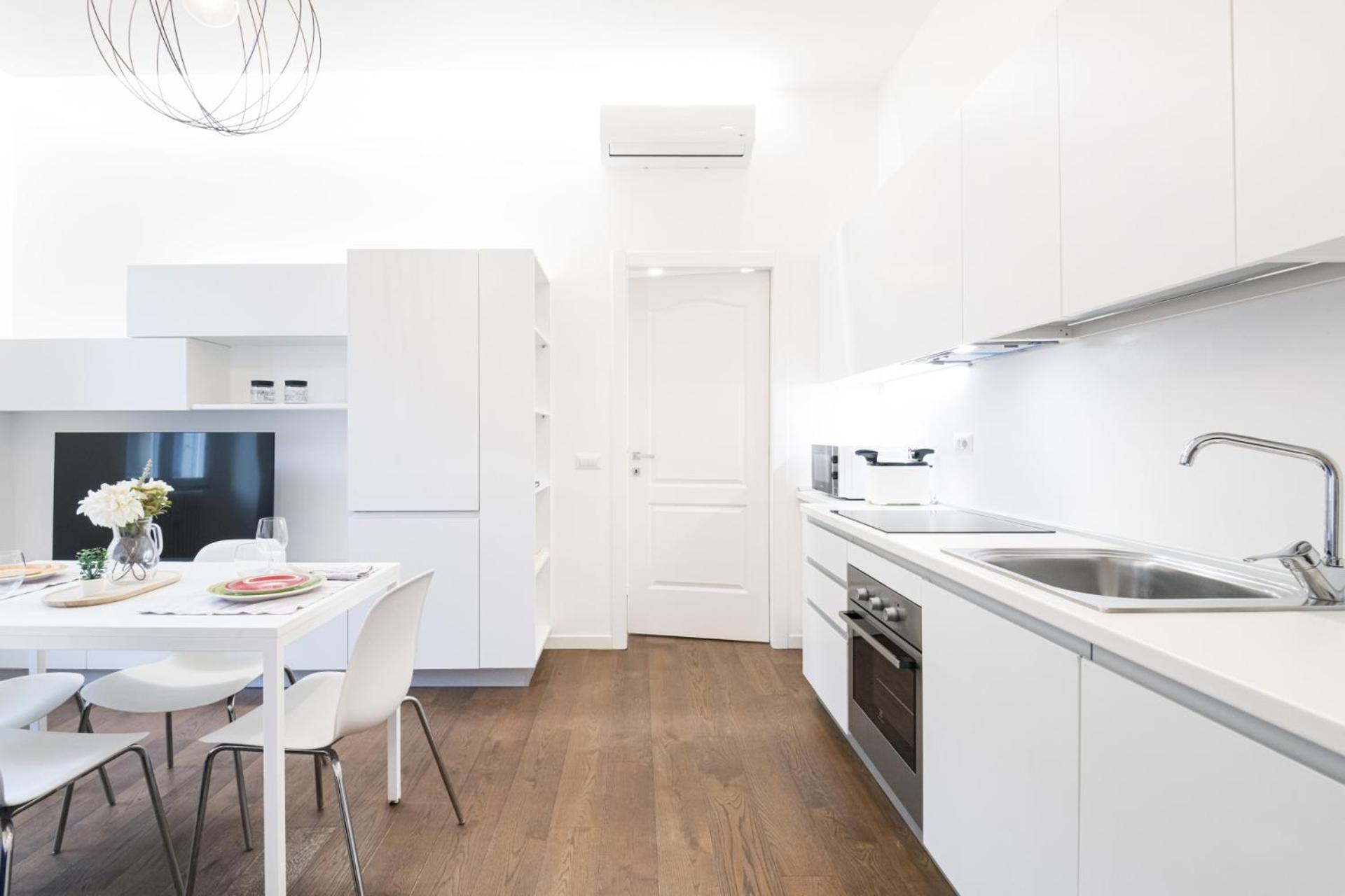 Apartment Easylife - Bilocale In Zona Centrale/lima *