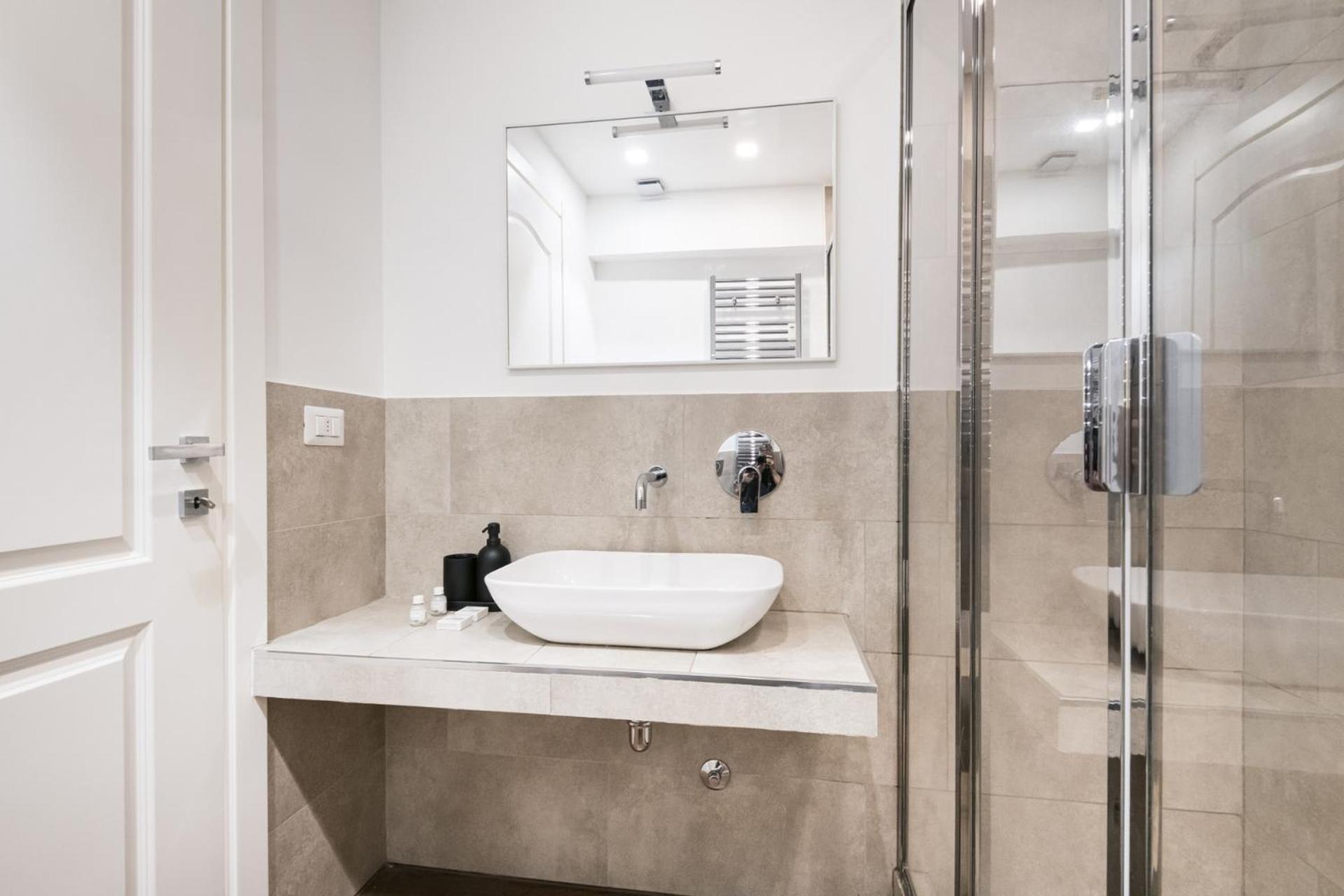 Easylife - Bilocale In Zona Centrale/lima Milan