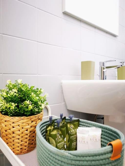 Sunny Flat 50 Meters From The Metro Milan