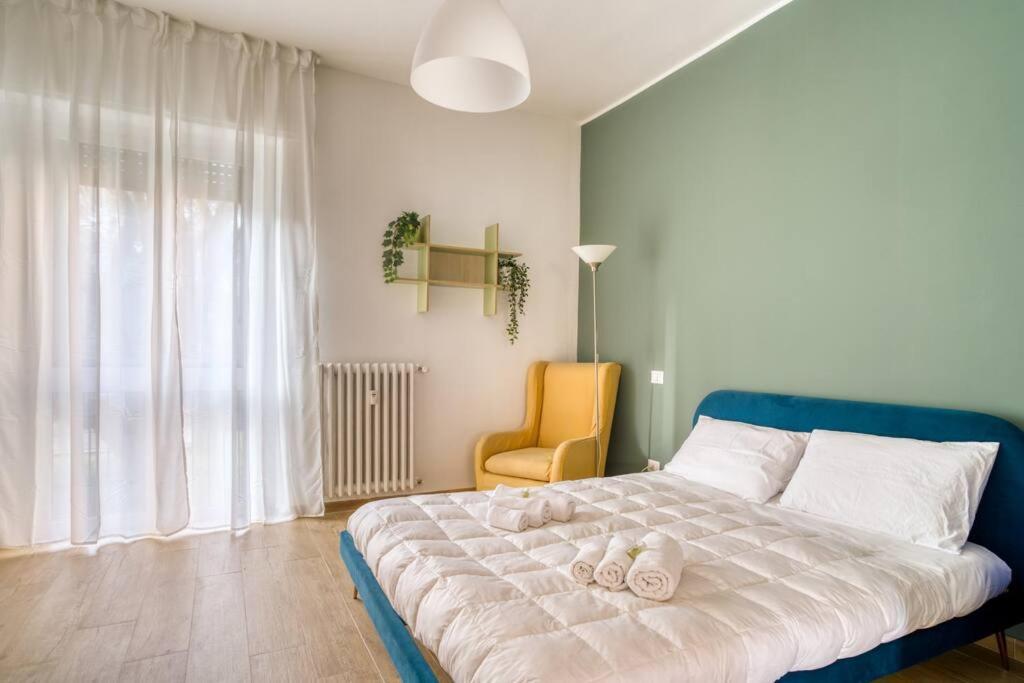 Pop Connection Apartment