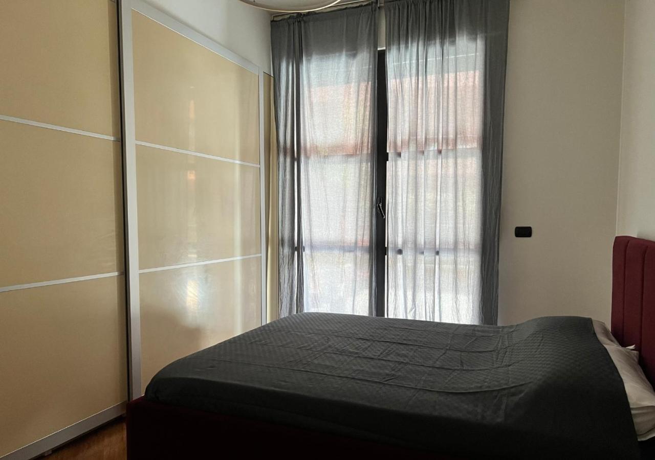Apartamento La Casa Di Charlie - Stazione Milão