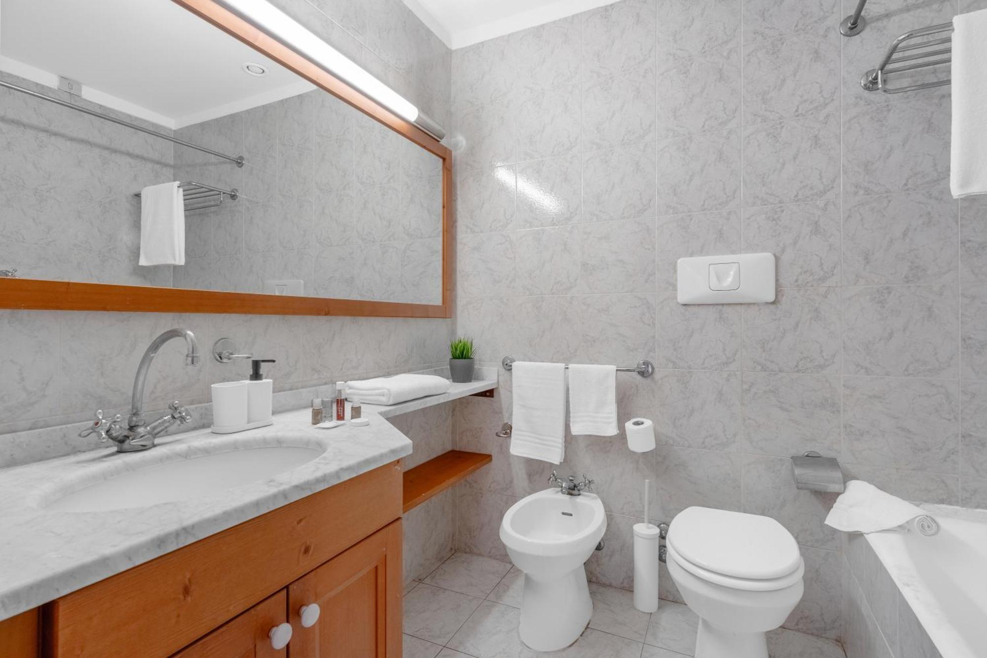 Casa Da Fraschini Aparthotel Milano