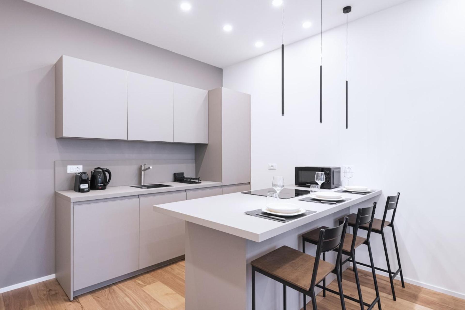 Easylife - Nuovo Bilocale Con Balcone S.agostino Apartment