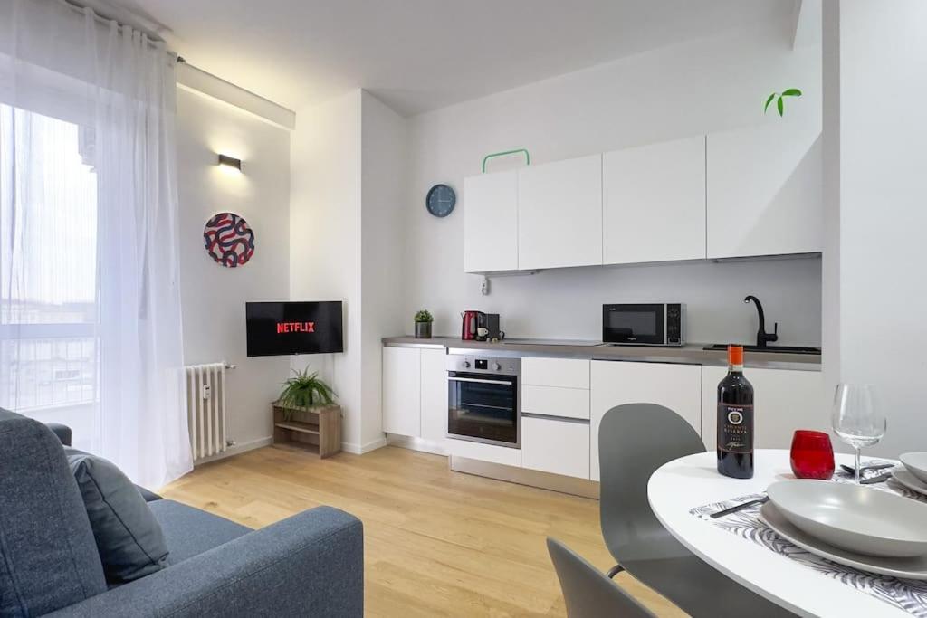 Appartamento 10 Min To Rho Fiera-sansiro - Wifi - Ac - Netflix
