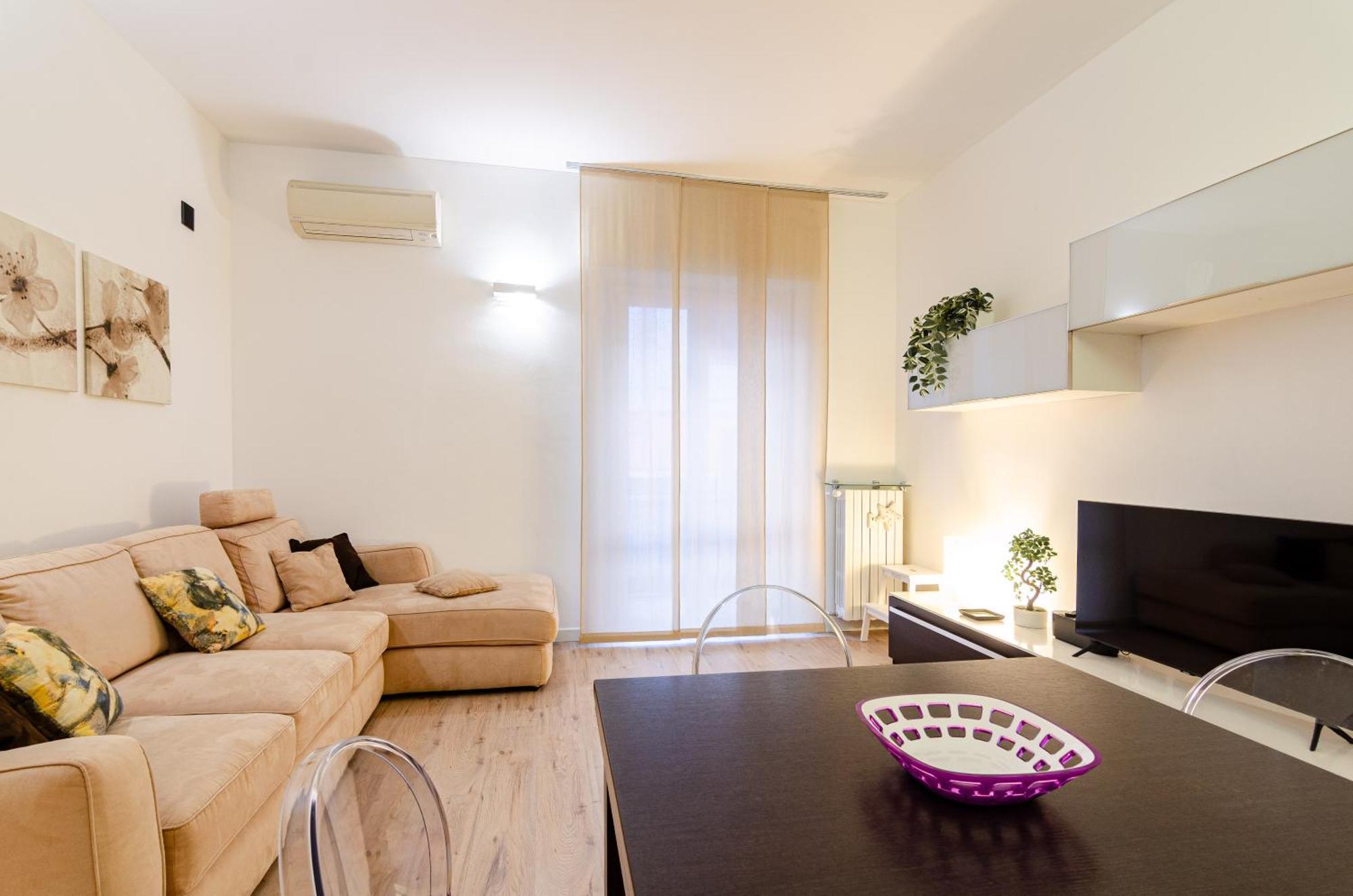 Design - Bezzi 79 * Milan