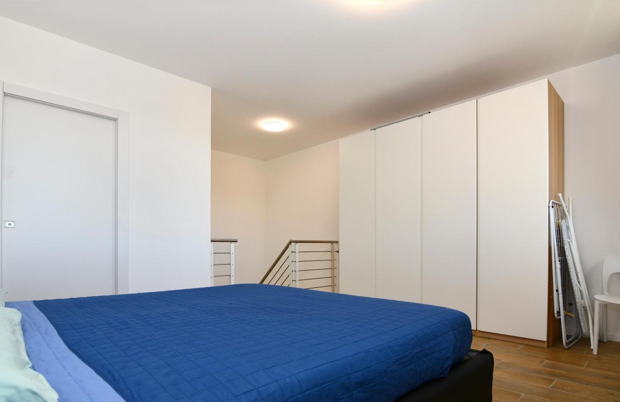 Fond. Prada-ieo Elegante Con Apartamento *