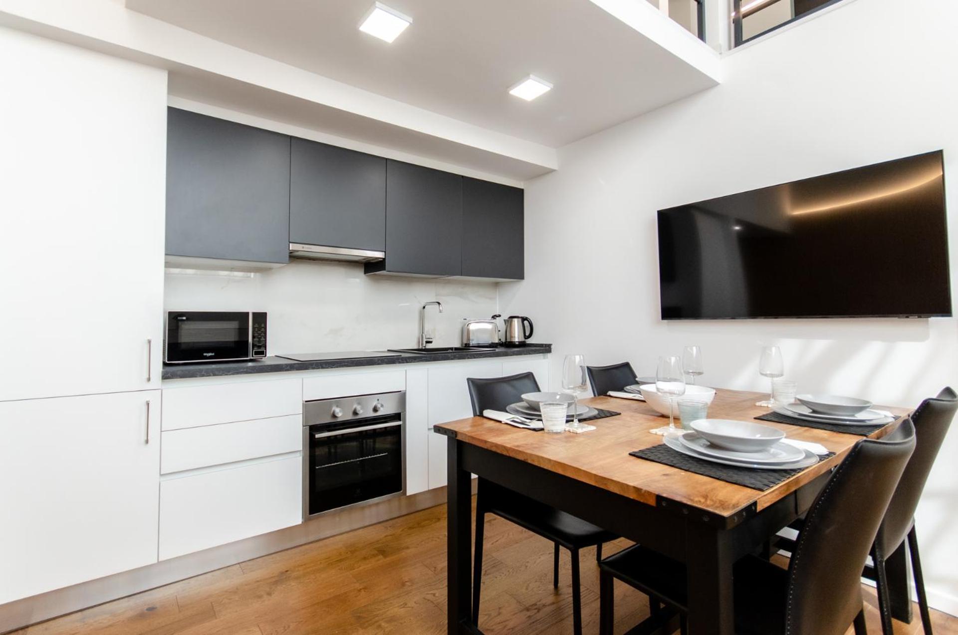 Vivimihome - Alexander Milan