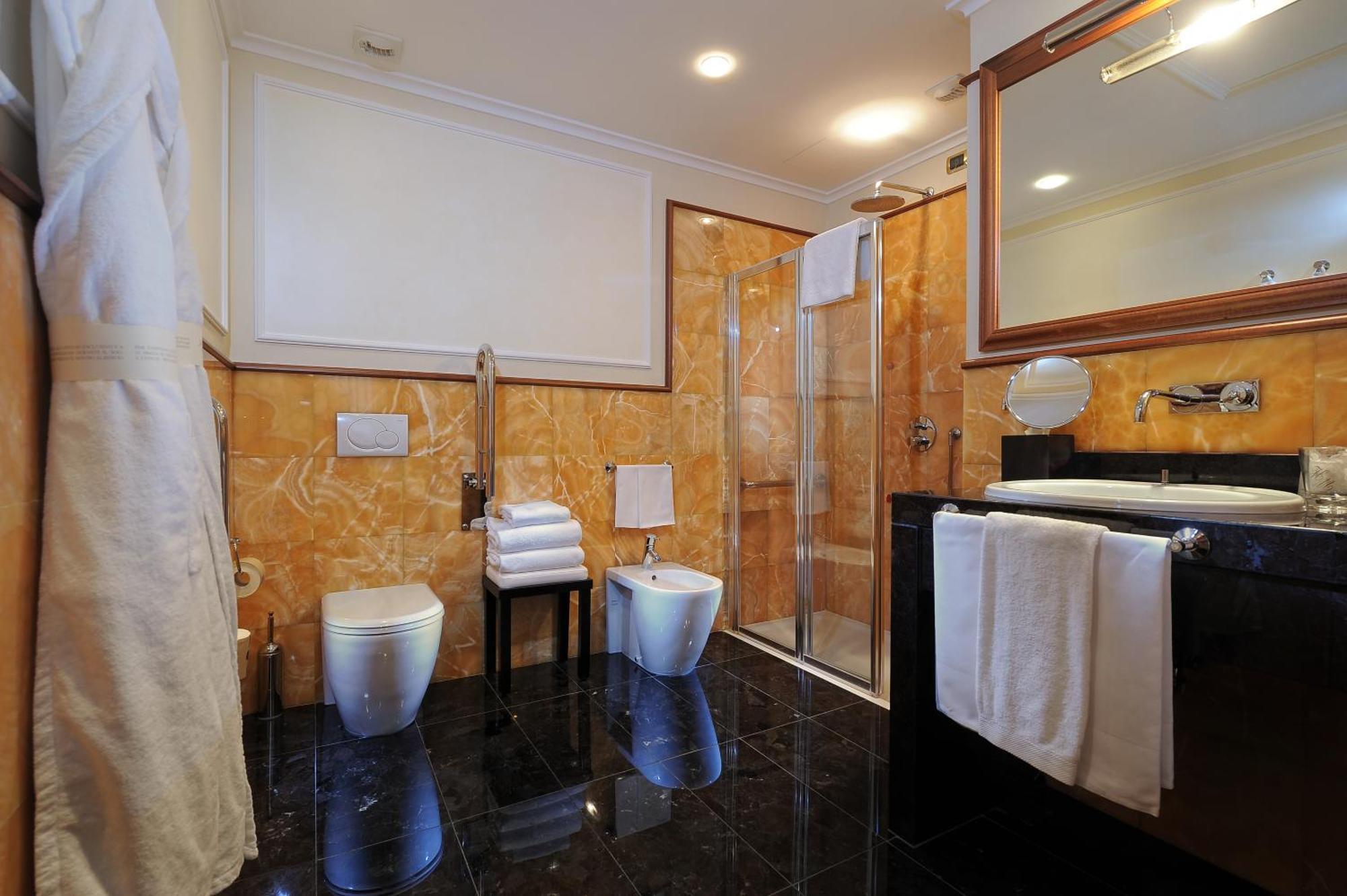 Hotel Manzoni Milan