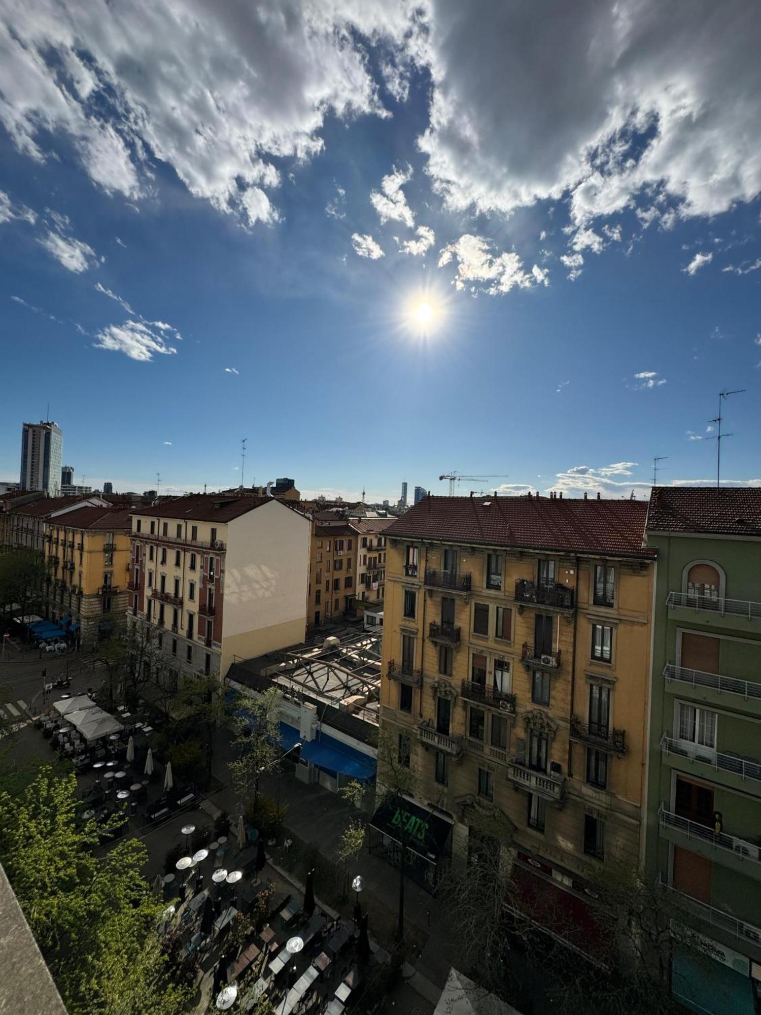 Trilocale Con Due Balconi A Isola Porta Nuova