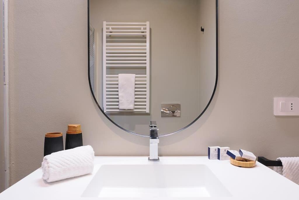 Apartment Contempora - Elvezia 8 - E43 Milan