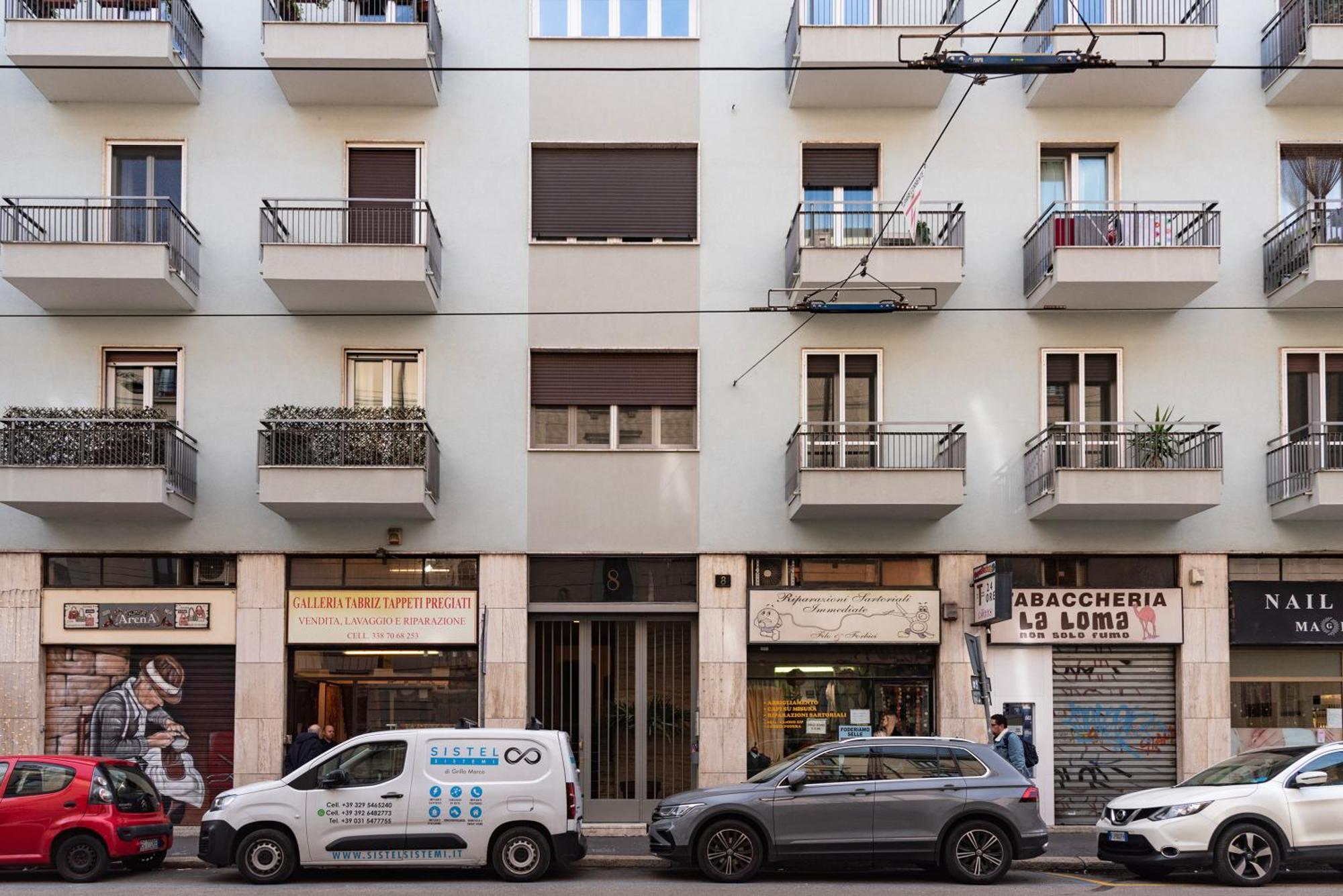 Apartamento Youhosty - Bergamo 8 *