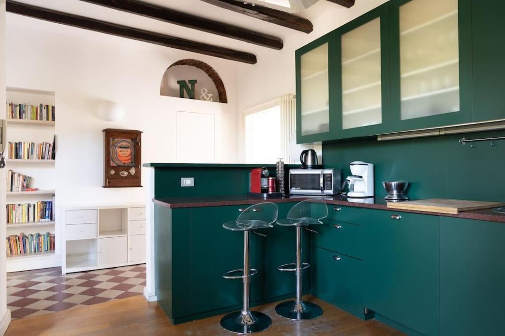 Youhosty - Nerino 10 *
