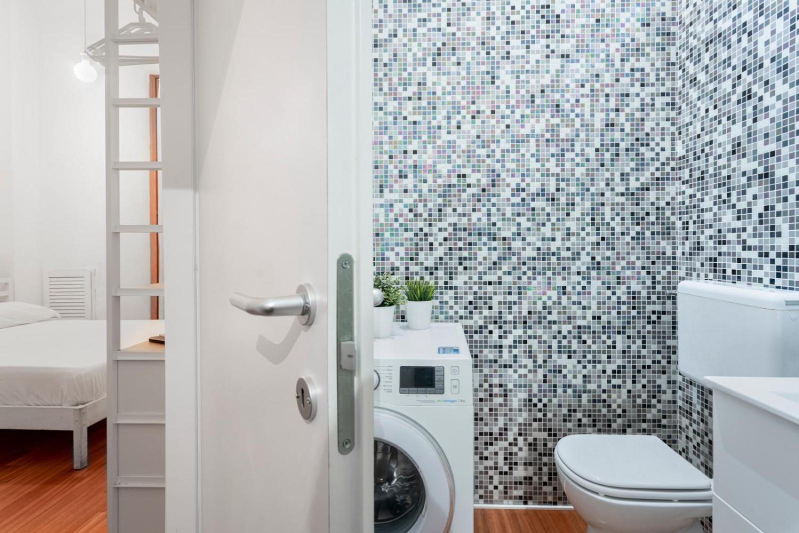 New! Lovely & Friendly In Center B Apartment *