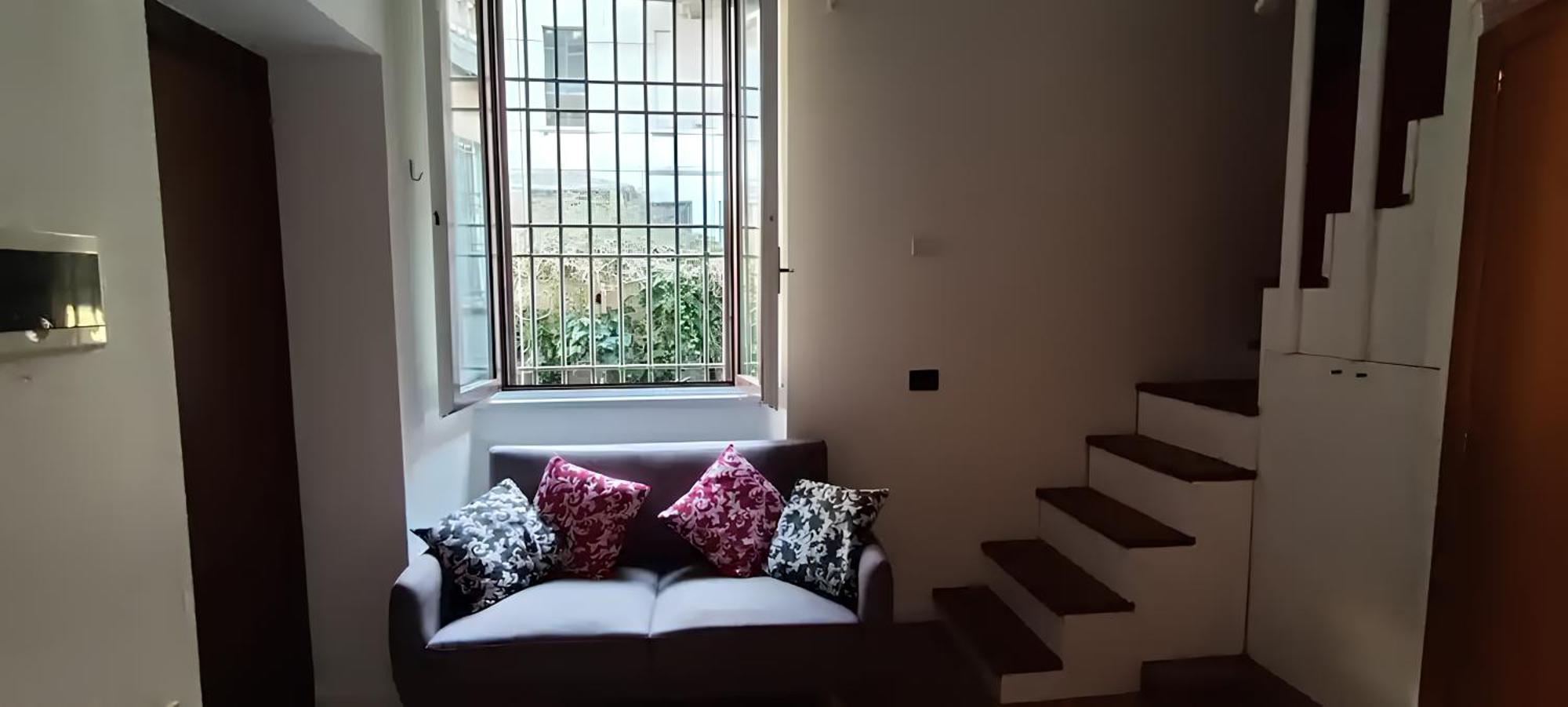 Porta Romana : Pittoresca Vecchia Apartment Milan