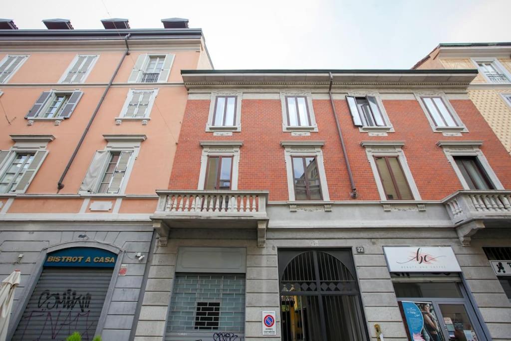 Hacca Collection- Navigli&bocconi-centro-porta Romana Apartment *