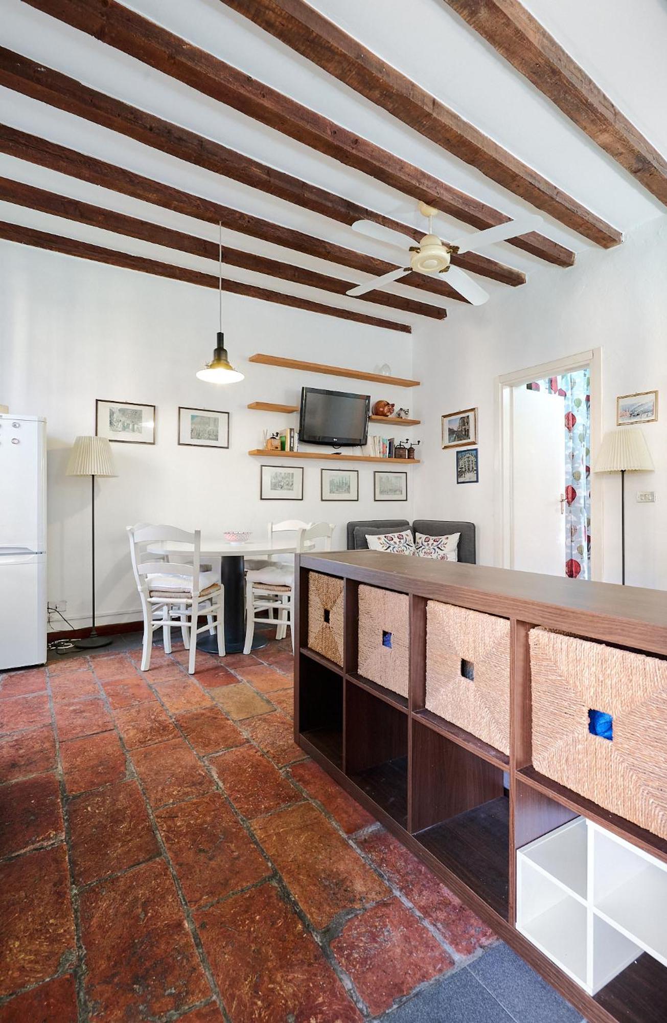 Rustic And Cozy In Navigli * Milan
