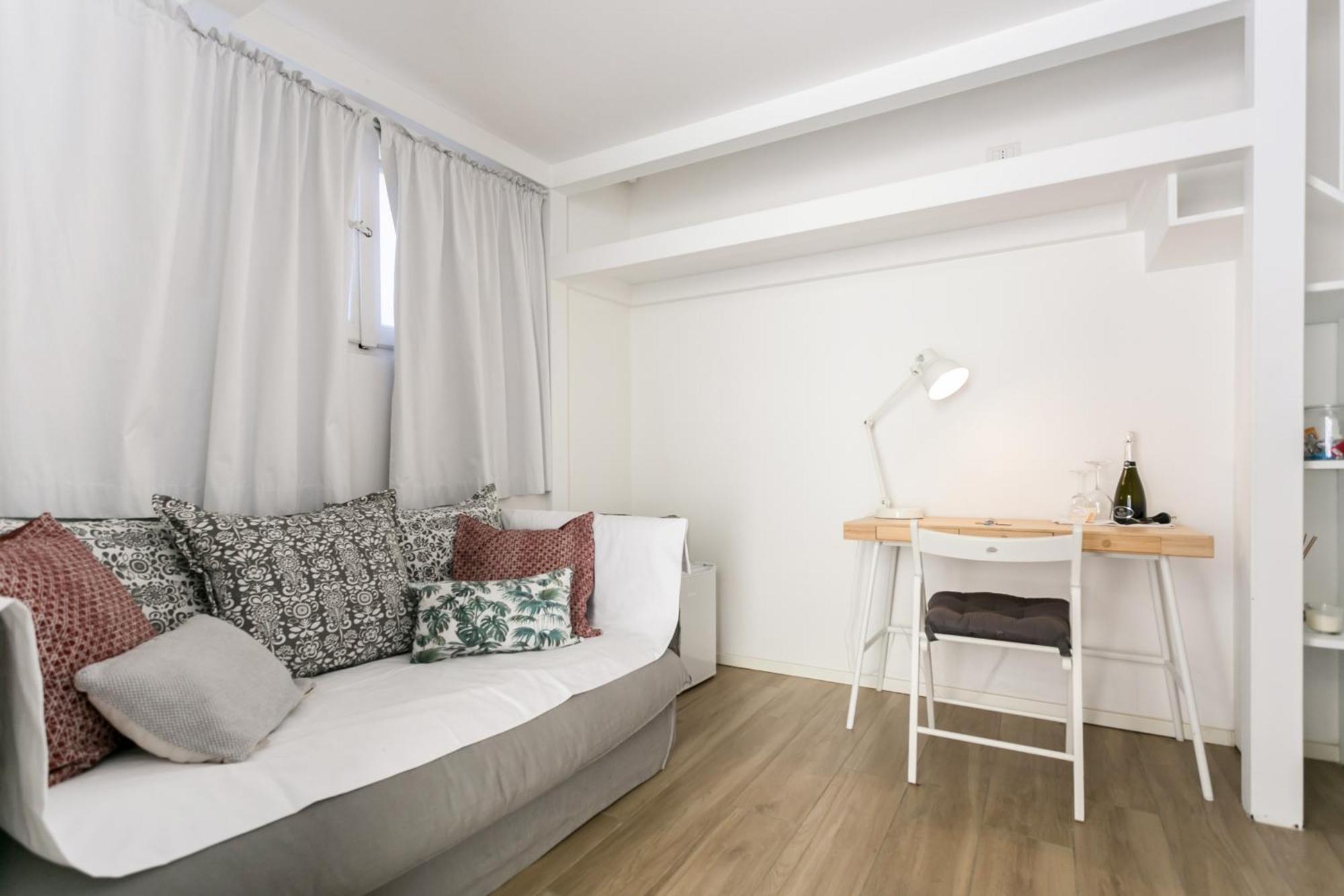 Apartment Vigevano 41 Milan