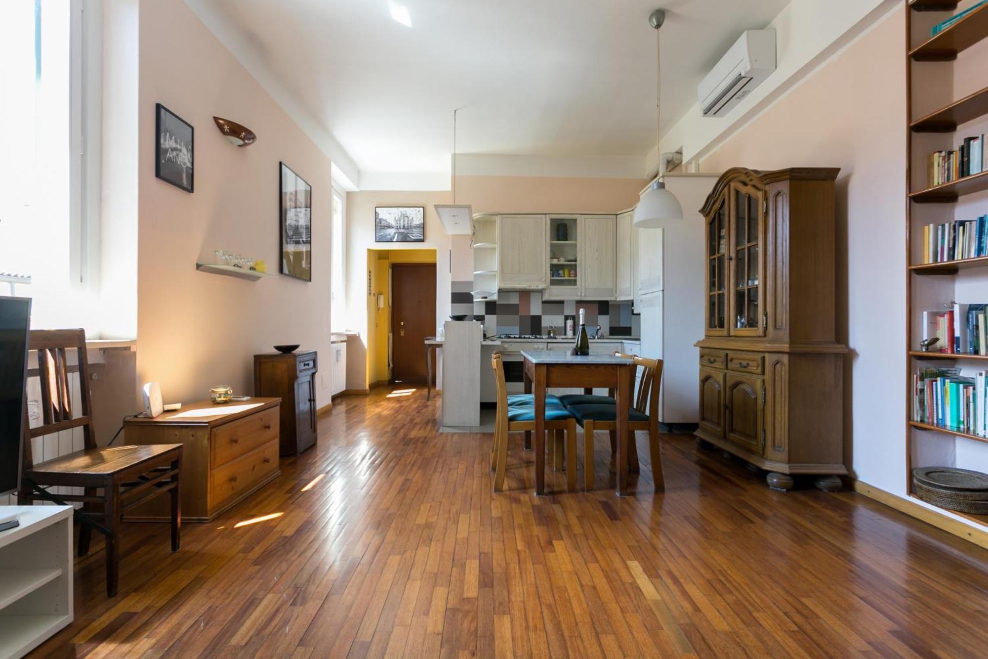 Apartment Vigevano 41 Milan
