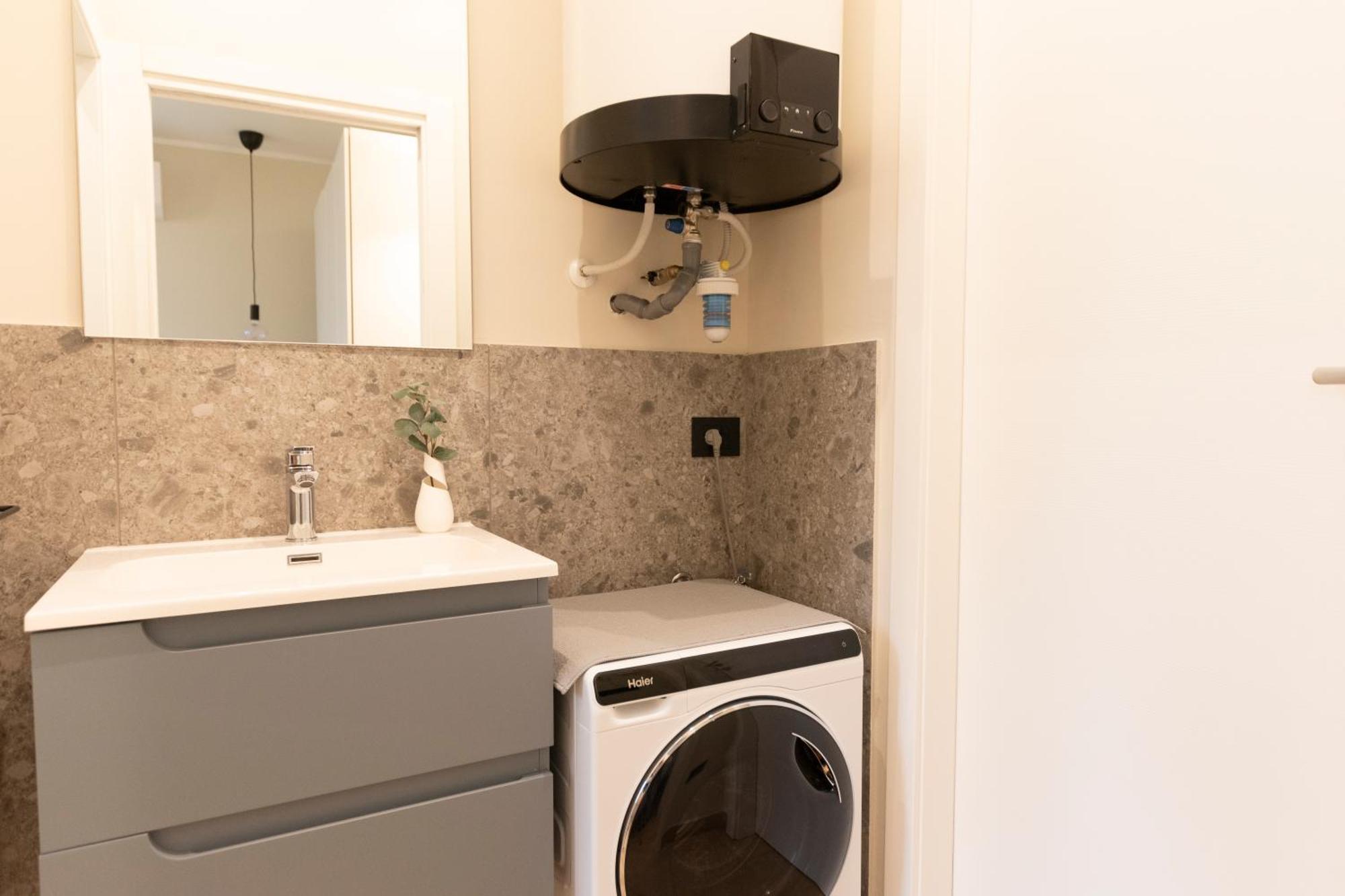 Ihost Luxury -free Parking- Plana 6 * Milão