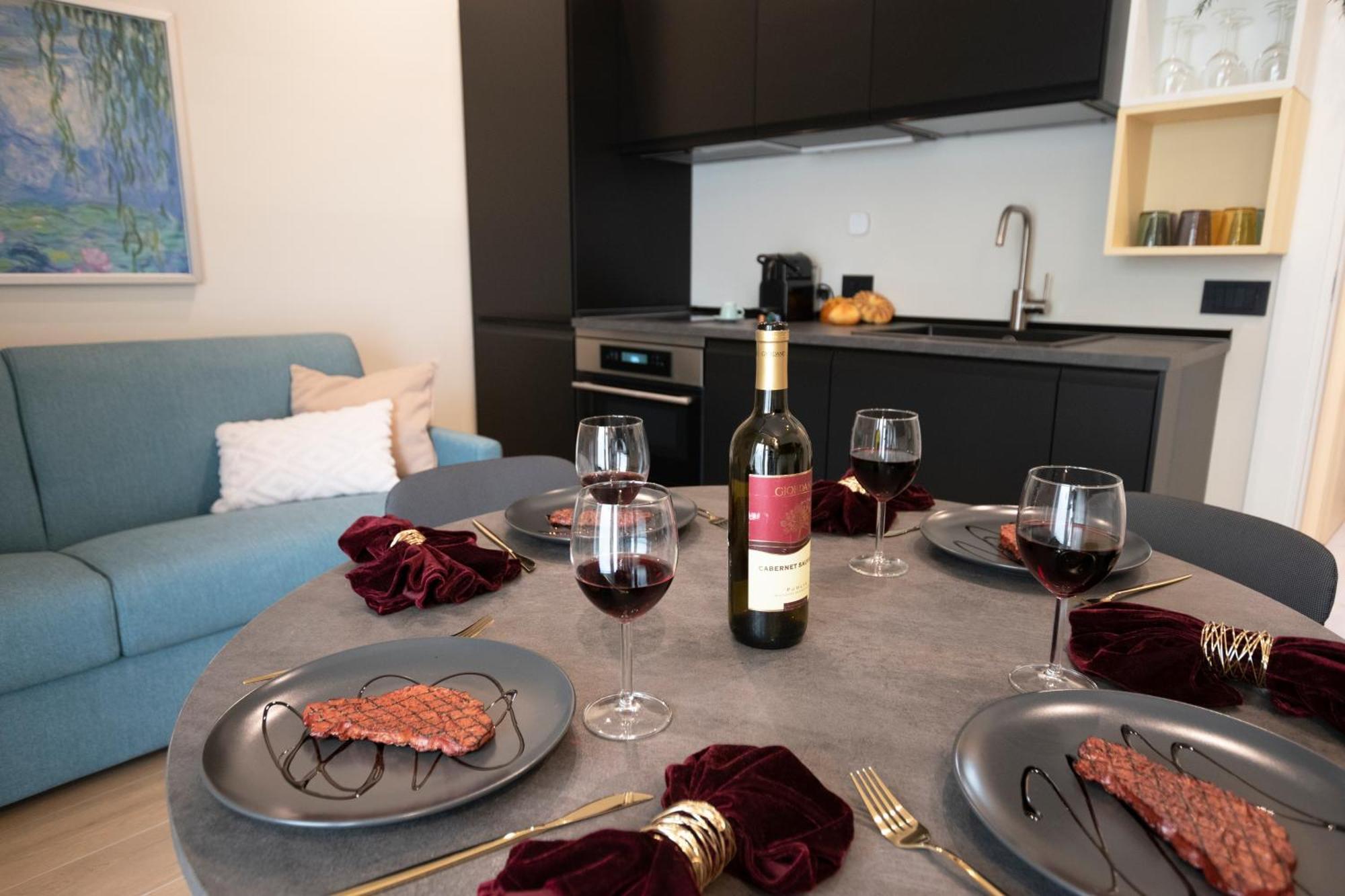 Ihost Luxury -free Parking- Plana 6 * Milão