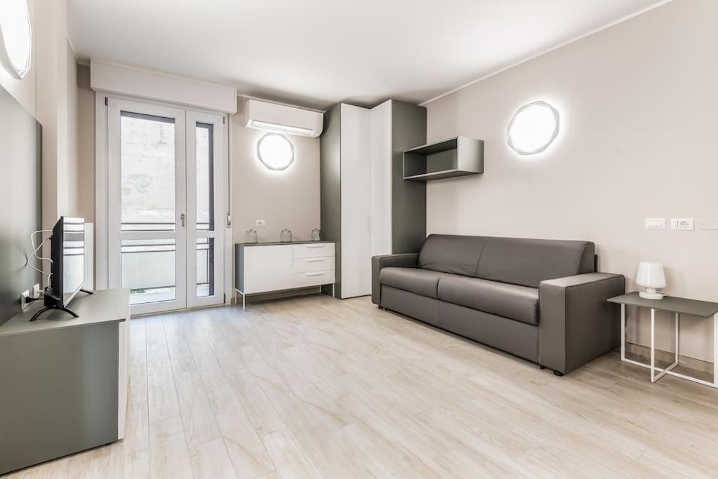 Convivium Apartment